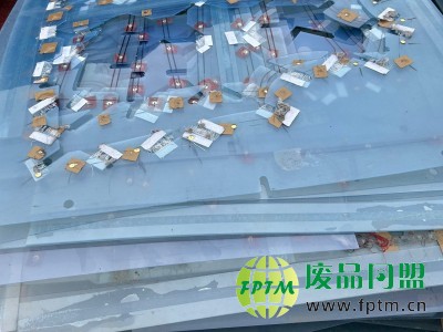 武汉地区高价回收服装厂定位模版
